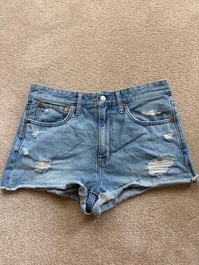 Madewell denim jean shorts size 28